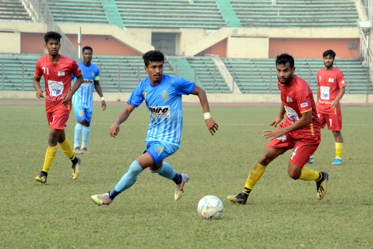 https://www.beta.bff.com.bd/images/cms/news/Chittagong_Abahoni_Ltd_won_by_1_goal-27-01-2021-06-30-073329.jpg